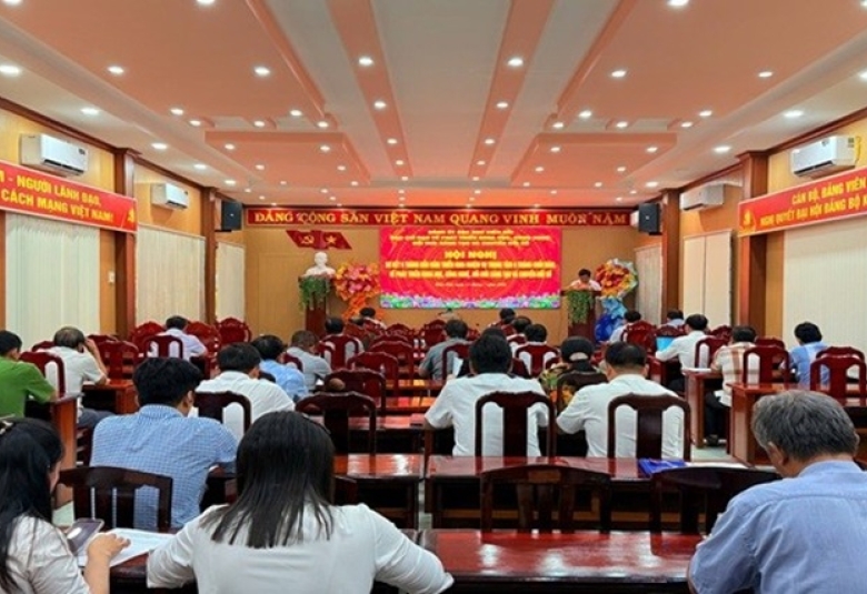 Quang cảnh: Hội nghị sơ kết 6 tháng đầu năm triển khai thực hiện Nghị quyết số 57 của Bộ Chính trị.