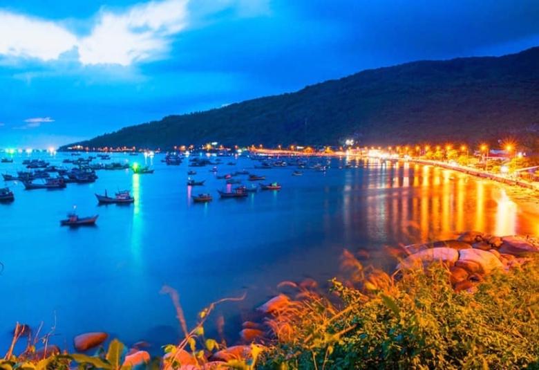 Một góc của đảo Lại Sơn