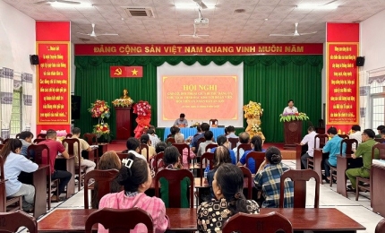 Quang cảnh: Hội nghị gặp gỡ, đối thoại giữa Bí thư Đảng ủy, Chủ tịch UBND đặc khu với đoàn viên, hội viên và nhân dân An Sơn