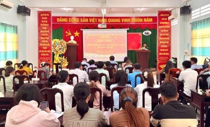 Quang cảnh: Khai giảng lớp bồi dưỡng kiến thức quốc phòng - an ninh đối tượng 4 năm 2026