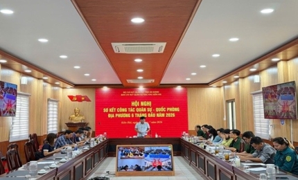 Quang cảnh: Hội nghị sơ kết công tác Quân sự - Quốc phòng địa phương 6 tháng đầu năm 2026.