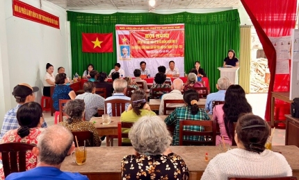 Quang cảnh: Hội nghị gặp gỡ, tiếp xúc cử tri với những người ứng cử Đại biểu HĐND đặc khu khóa II nhiệm kỳ 2026 - 2031, đơn vị bầu cử số 03 tại Ấp Bãi Nhà B