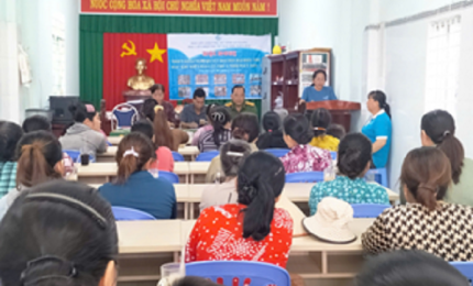 Quang cảnh: Các thành viên ra mắt mô hình